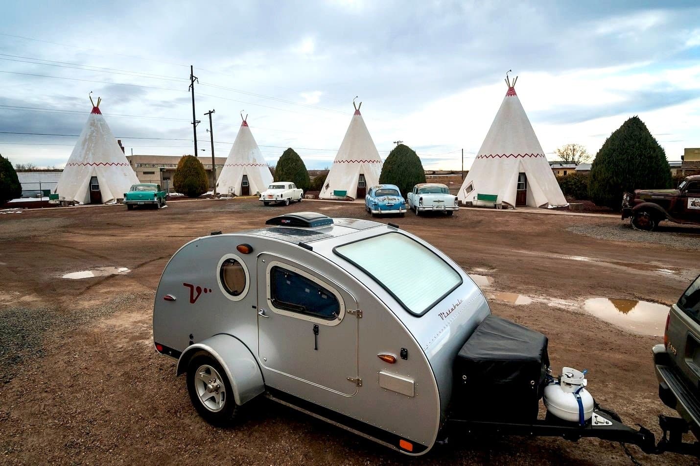 Teardrop Trailer Camping Vs. Tent Camping: Which Is Right For You?