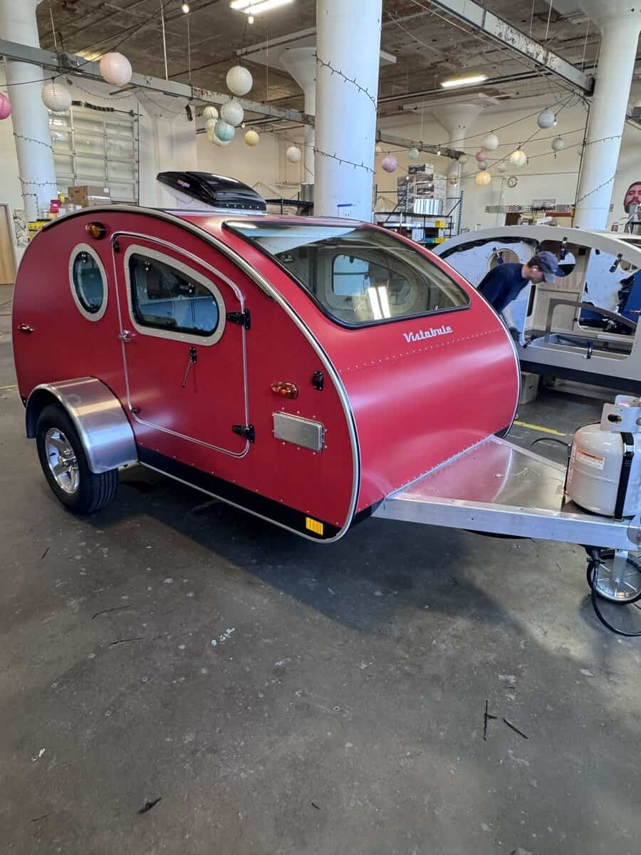 972 Red Side2