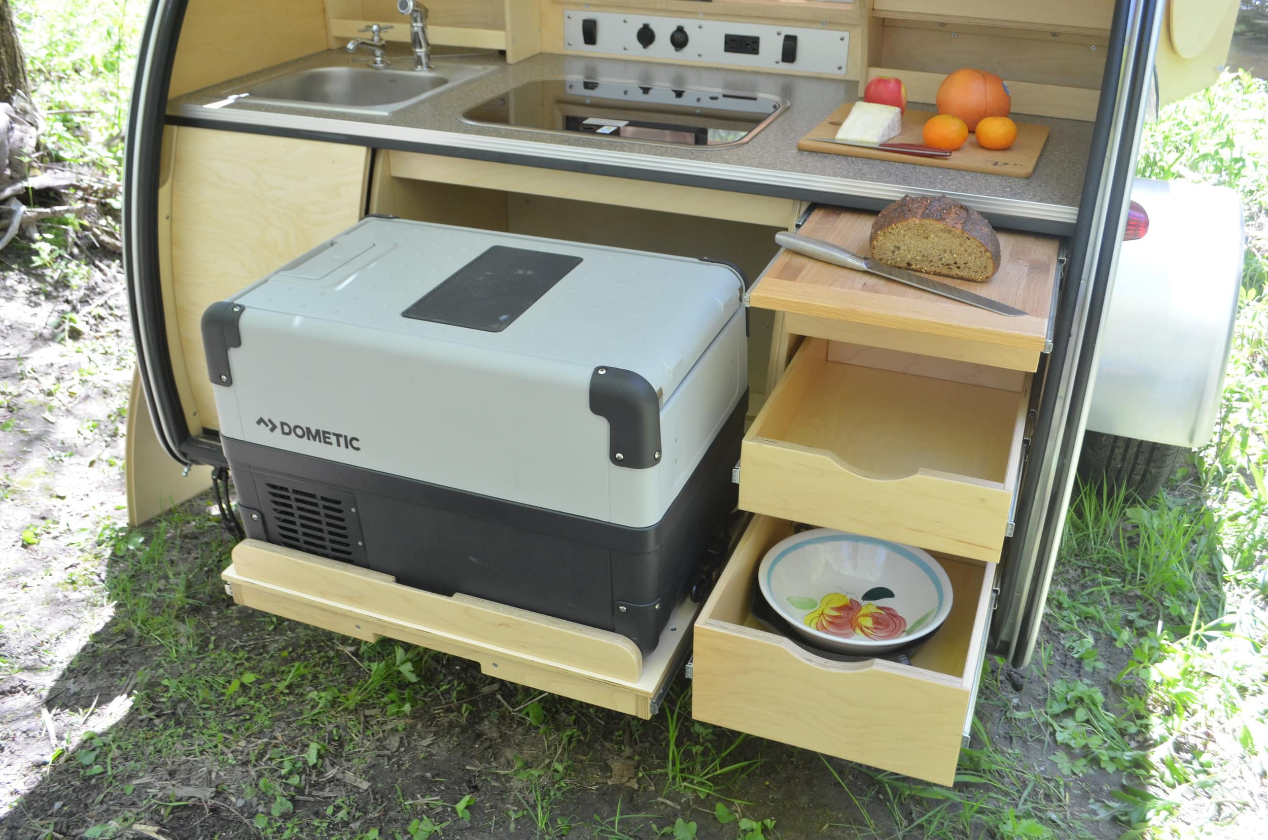 Add Ons Pulloutcoolercab3Drawer