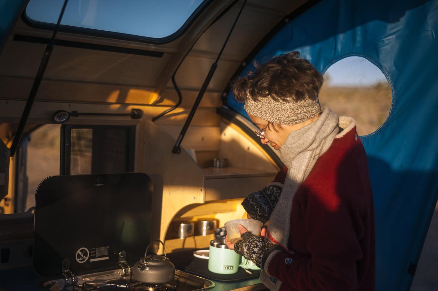 Vistabule_Teardrop_Trailer_Galley_In_Use Vistabule Teardrop Trailer Galley In Use