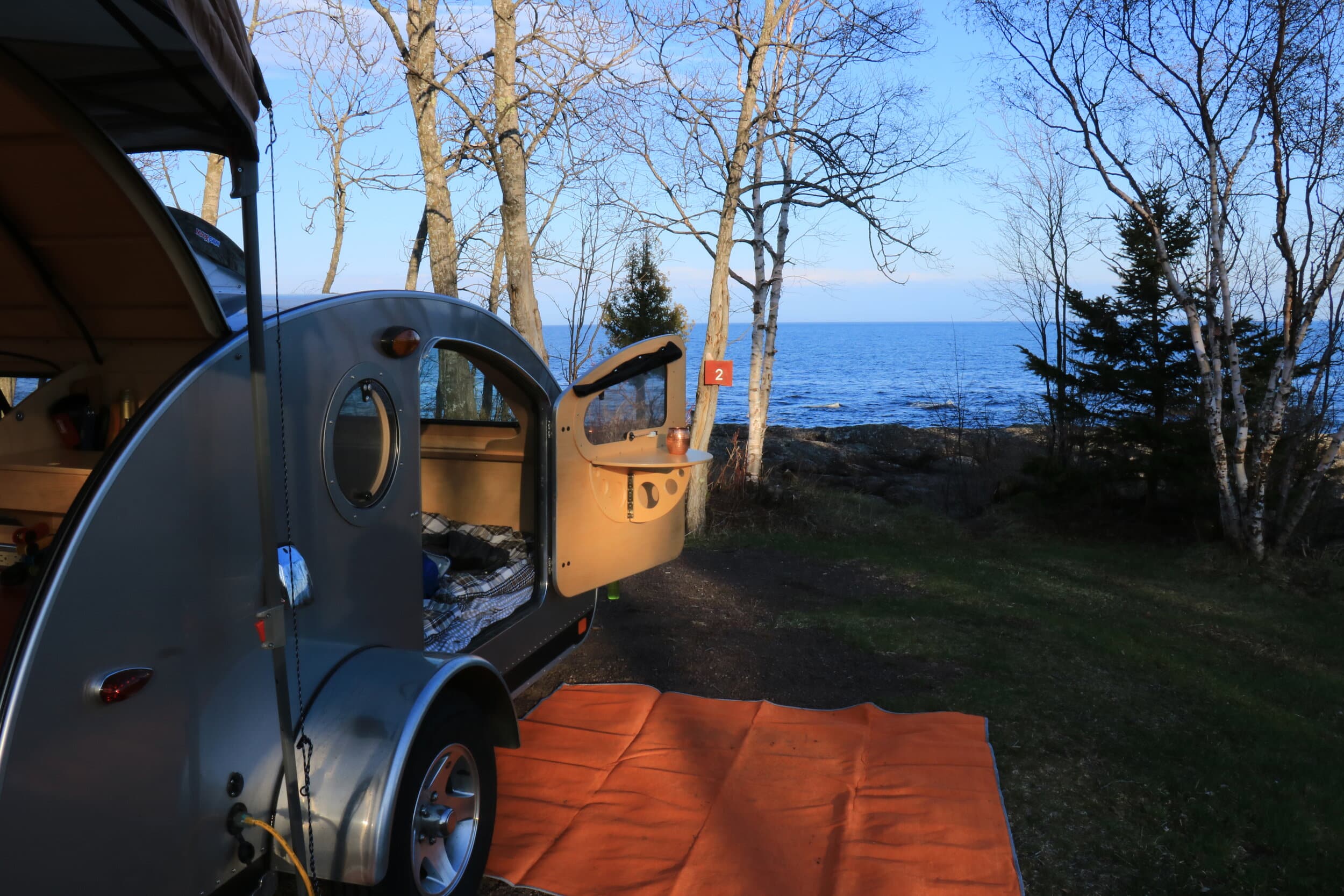 Vistabule+Teardrop+Trailer+Lake+Superior+North+Shore+2 Vistabuleteardroptrailerlakesuperiornorthshore2
