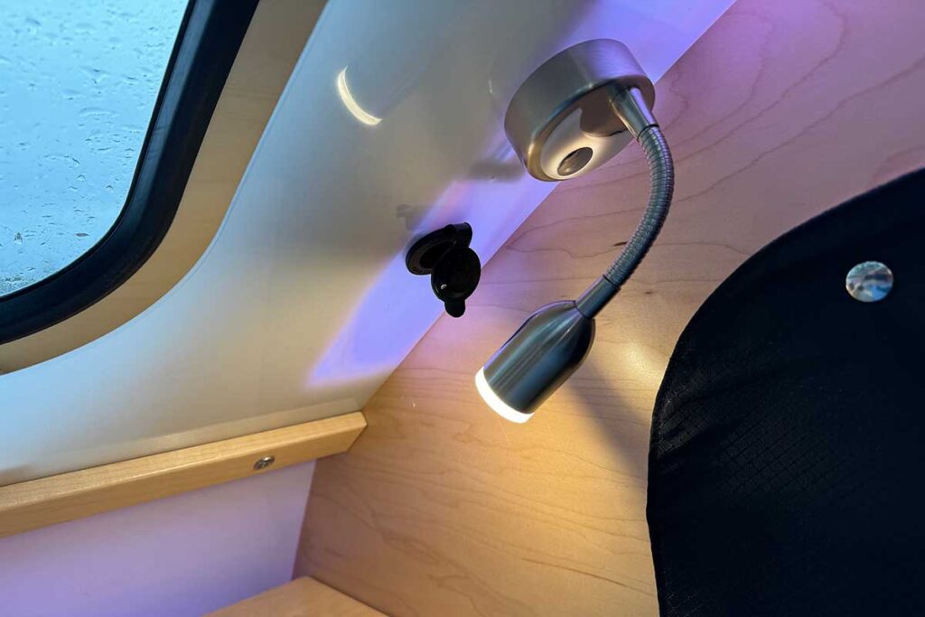 Ceiling Light W/Usb Outlet