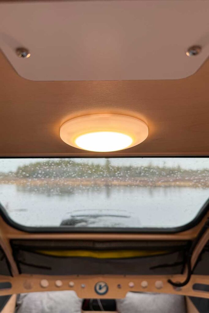 Hatch Dome Light