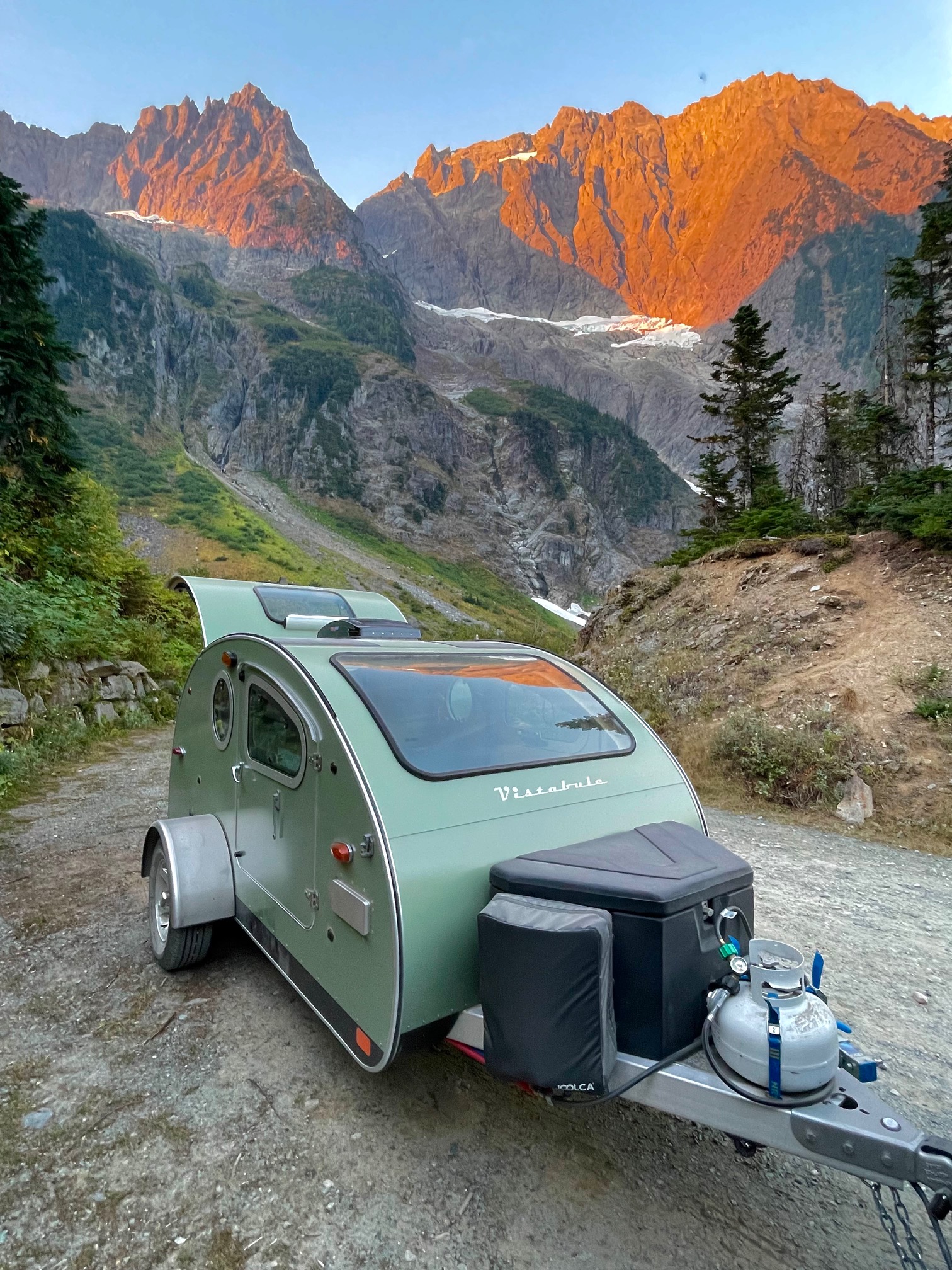 Vistabule In Northern Cascades, Wa Trailer In Front Of Mountains