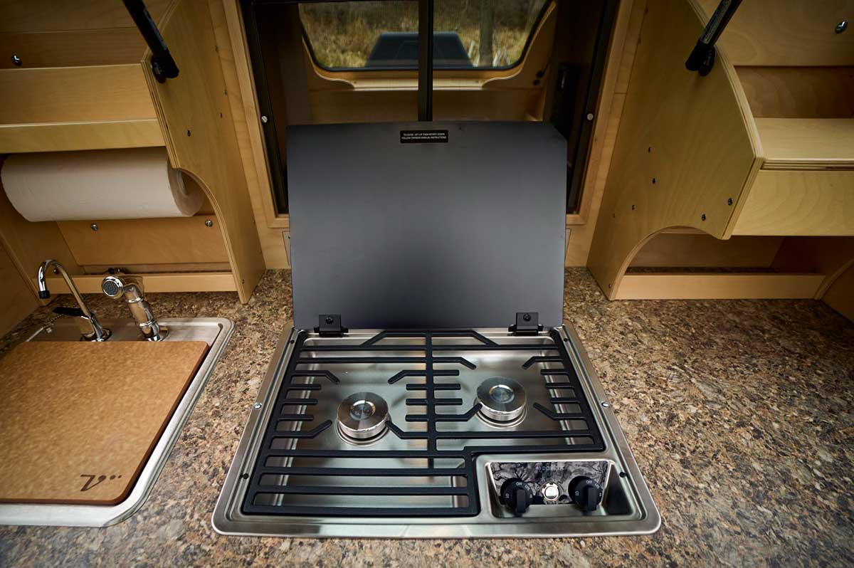 Two Burner Cooktop 3
