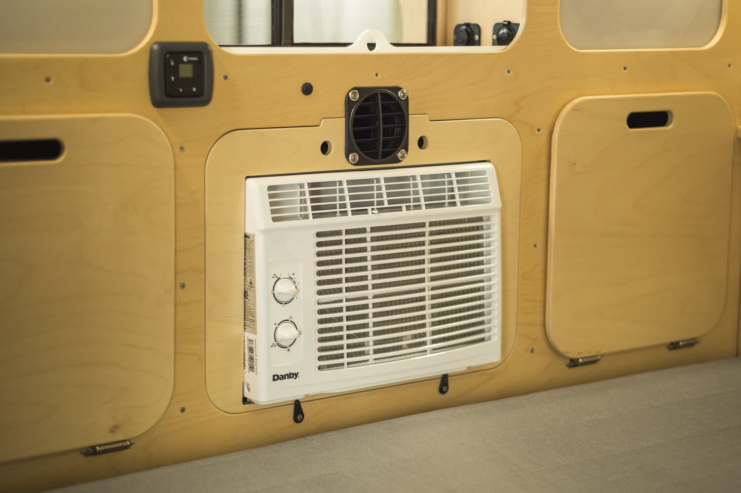Vistabule_Teardrop_Trailer_Ac_Unit Vistabule Teardrop Trailer Ac Unit